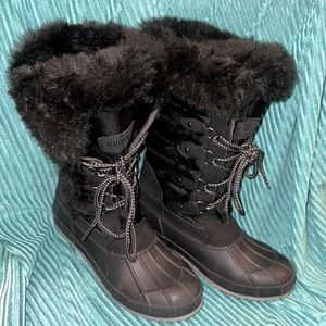 Khombu Kandice Women’s Lace Up Winter Boot